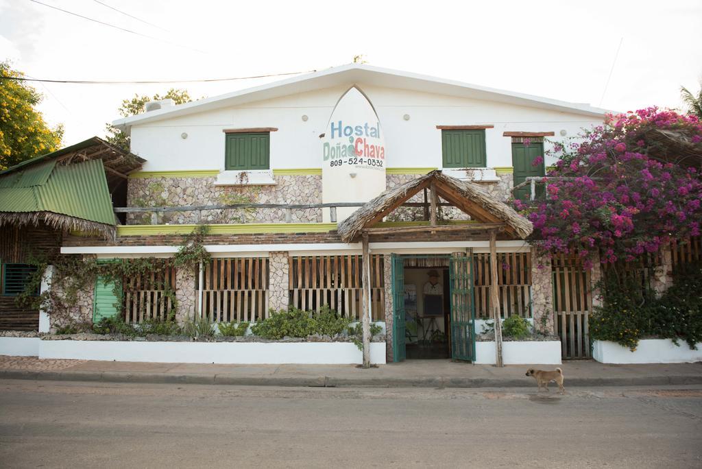 Hostal Dona Chava เปเดร์นาเลส ภายนอก รูปภาพ