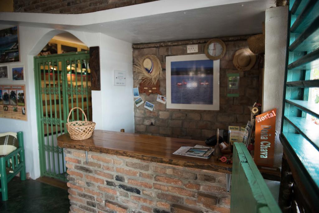 Hostal Dona Chava เปเดร์นาเลส ภายนอก รูปภาพ