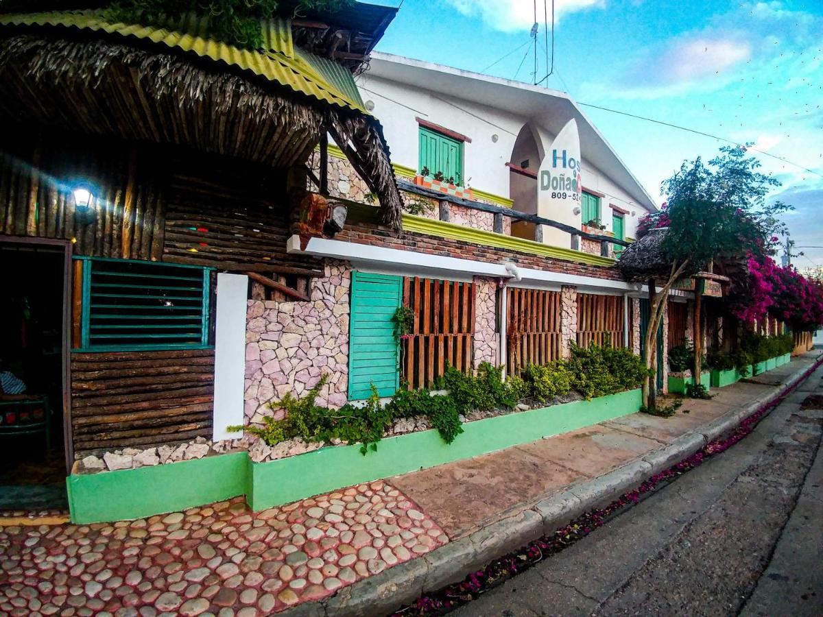 Hostal Dona Chava เปเดร์นาเลส ภายนอก รูปภาพ